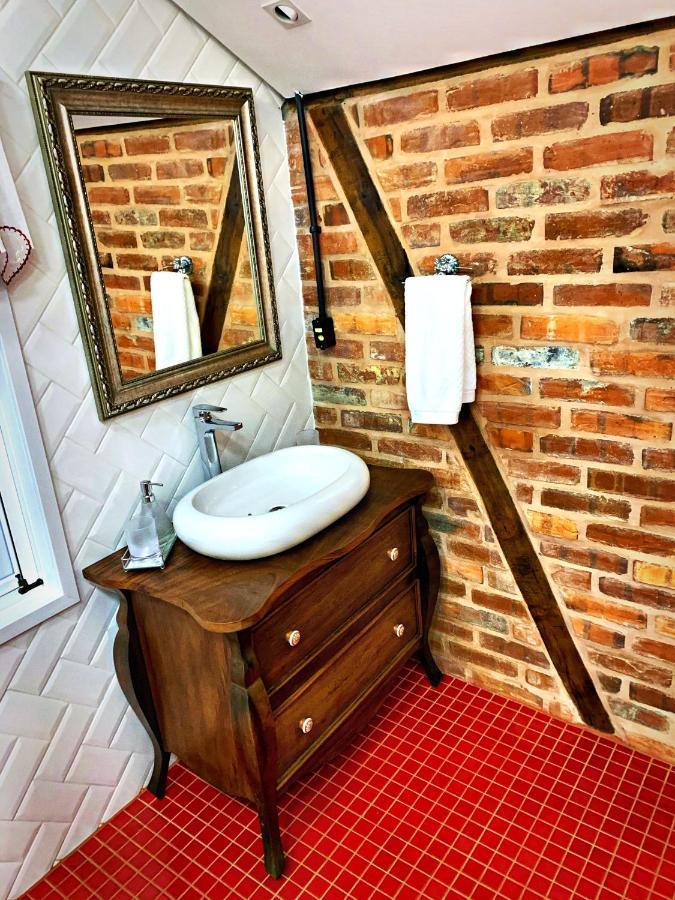 Aconchegante Casa De Hospedagem Enxaimel Timbo  Bagian luar foto