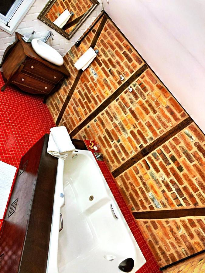 Aconchegante Casa De Hospedagem Enxaimel Timbo  Bagian luar foto